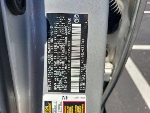 Used 2011 Toyota Camry XLE w/ XLE Extra-Value Pkg #2 FWD image 41