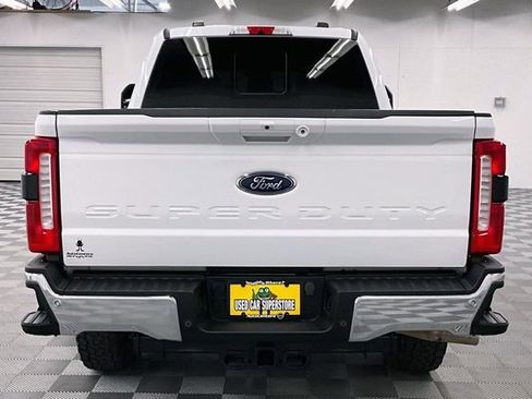 Used 2024 Ford F250 Lariat w/ FX4 Off-Road Package AWD/4WD image 5