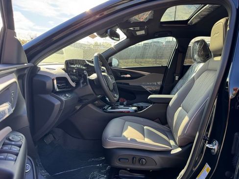 New 2026 Buick Envista Avenir image 21