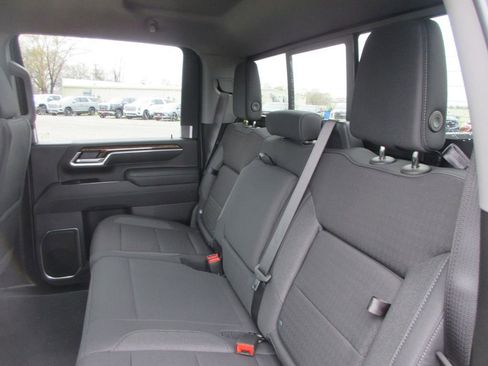 New 2026 GMC Sierra 3500 SLE w/ SLE Value Package AWD/4WD image 14