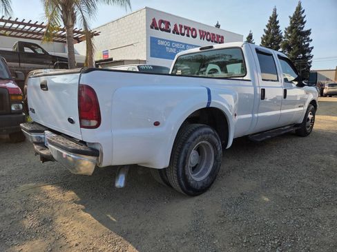Used 2000 Ford F350 Lariat image 4