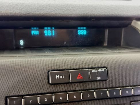 Used 2013 Ford F150 XLT AWD/4WD image 15