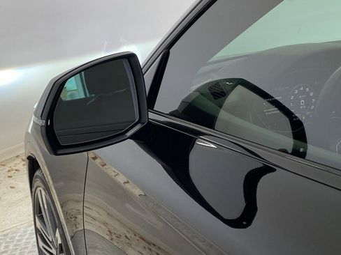 Used 2020 Audi SQ5 Premium Plus image 23