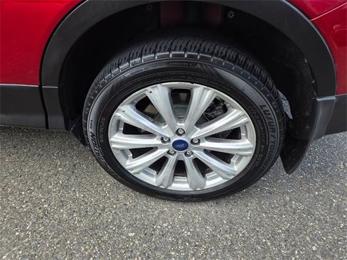 Used 2018 Ford Escape Titanium image 12