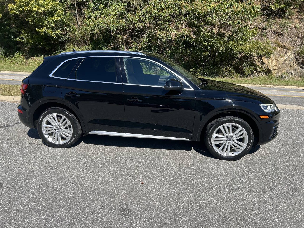 Used 2018 Audi Q5 Prestige AWD/4WD image 9