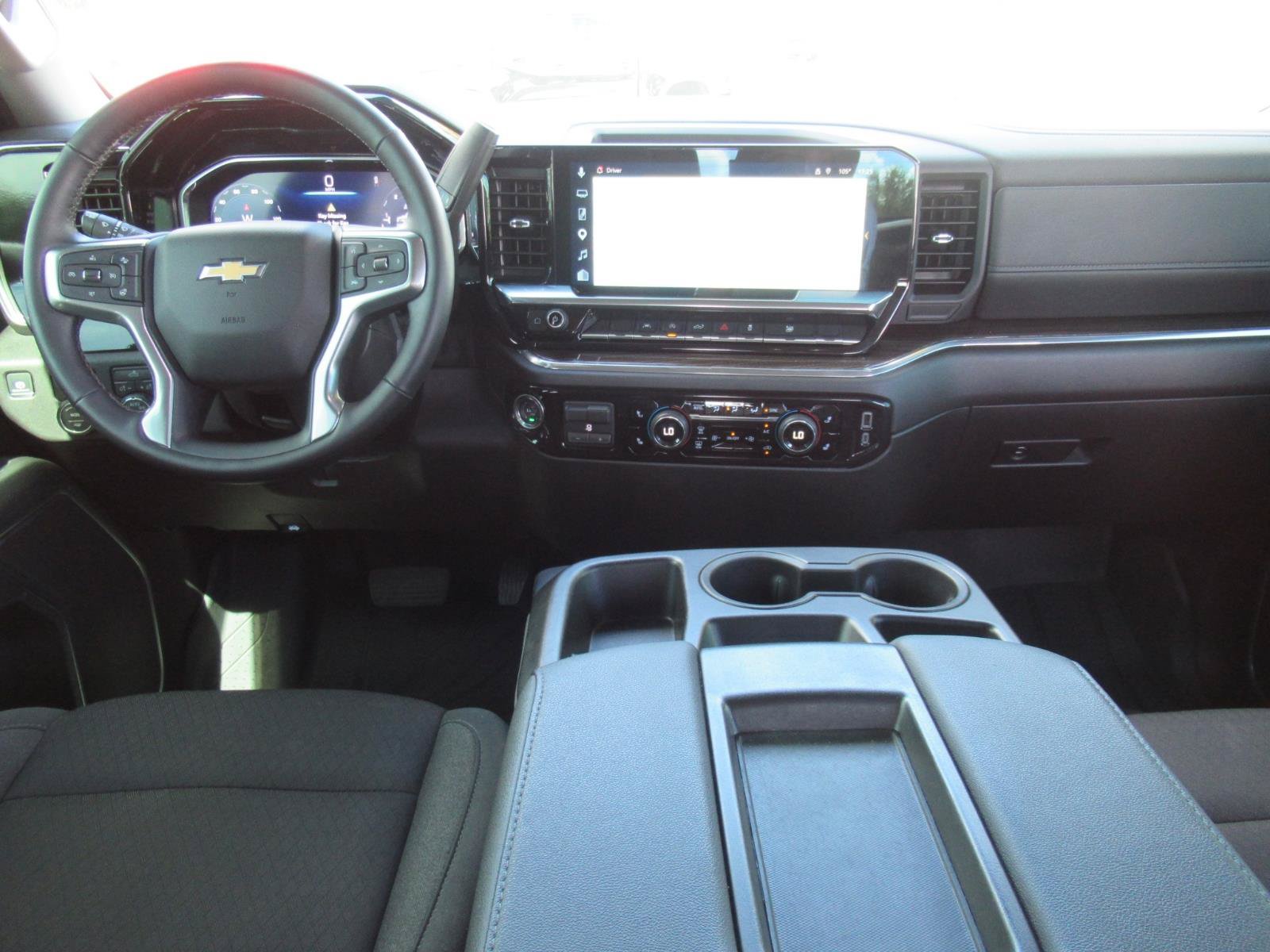 Used 2025 Chevrolet Silverado 1500 LT RWD image 15