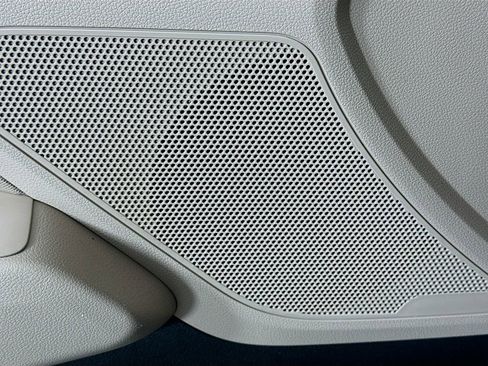 Used 2018 Hyundai Elantra SEL image 18