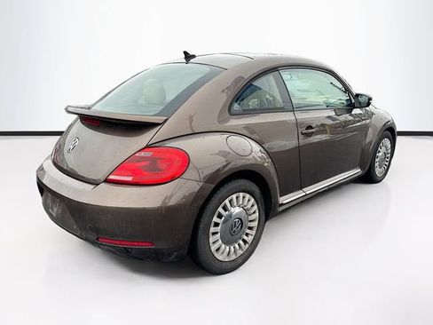 Used 2013 Volkswagen Beetle 2.5 image 7