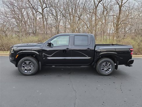 New 2026 Nissan Frontier SV w/ All-Weather Content Package AWD/4WD image 5