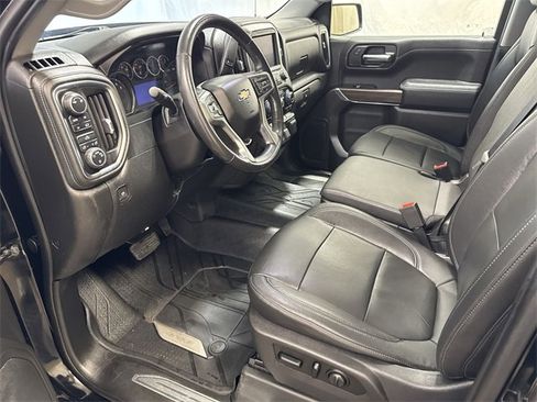 Certified 2019 Chevrolet Silverado 1500 LT w/ All-Star Edition image 12