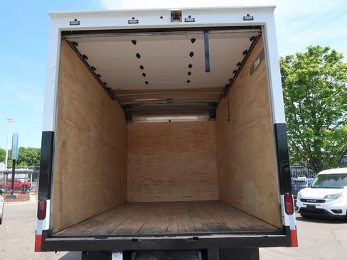 Used 2025 Chevrolet Low Cab Forward RWD image 34