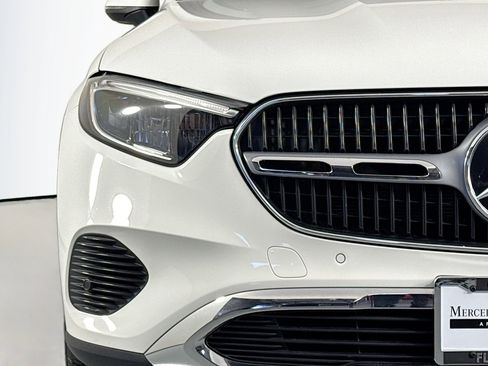 Certified 2025 Mercedes-Benz GLC 350e 4MATIC image 14