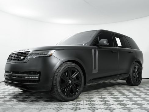Used 2023 Land Rover Range Rover SE AWD/4WD image 14