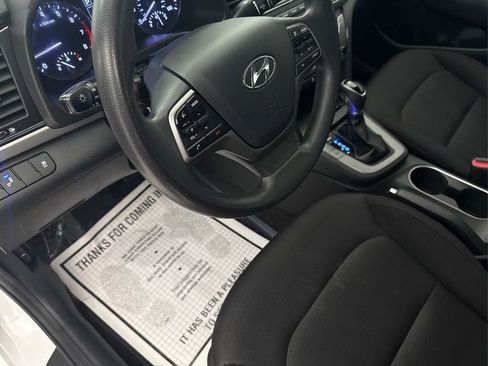 Used 2018 Hyundai Elantra SEL image 34