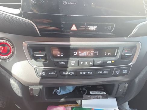 Used 2021 Honda Pilot Special Edition image 18
