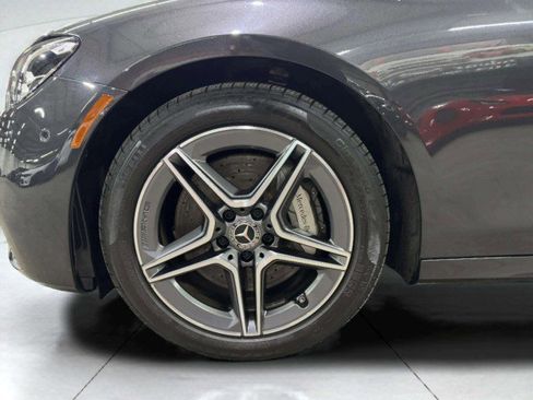 Used 2023 Mercedes-Benz E 350 4MATIC Sedan image 58