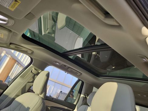 New 2026 Volvo XC90 T8 Ultra w/ Protection Package Premier AWD/4WD image 19