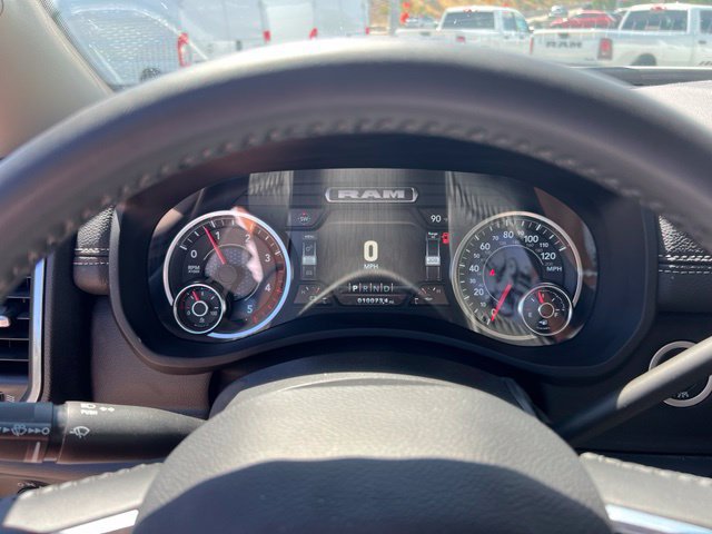 Used 2024 RAM 3500 Laramie AWD/4WD image 26