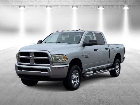 Used 2015 RAM 2500 Tradesman w/ Chrome Appearance Group AWD/4WD image 4