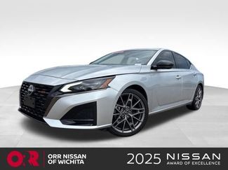 Used 2023 Nissan Altima 2.0 SR FWD video 1