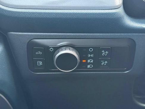 Used 2024 Ford Maverick XL FWD image 20