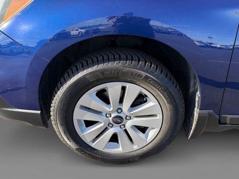 Used 2015 Subaru Outback 2.5i Premium image 9
