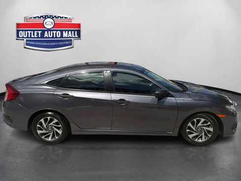 Used 2016 Honda Civic EX image 2