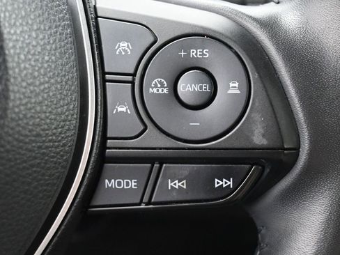 Used 2023 Toyota Corolla XSE image 17