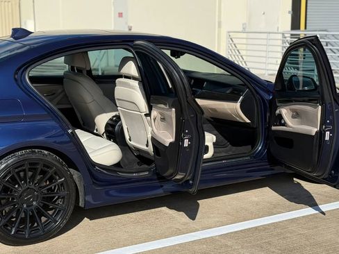 Used 2016 BMW 535i Sedan RWD image 19