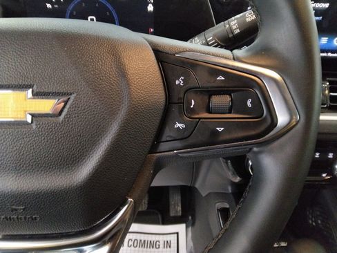 Used 2024 Chevrolet TrailBlazer LT w/ Convenience Package FWD image 14