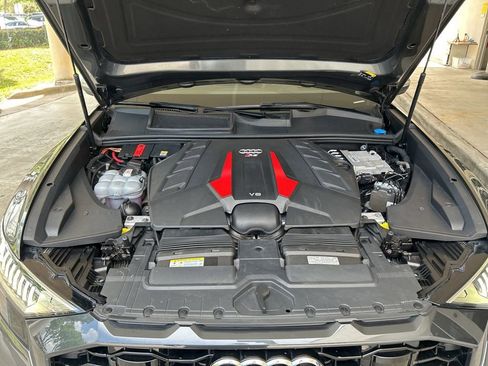 Used 2022 Audi RS Q8 image 17