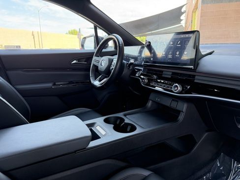 Used 2024 Honda Prologue Touring image 40