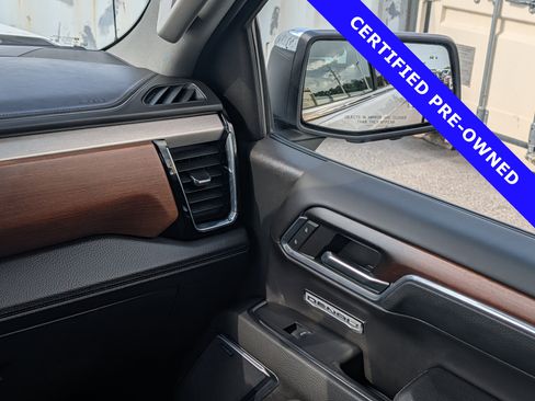 Used 2024 GMC Sierra 1500 Denali AWD/4WD image 18