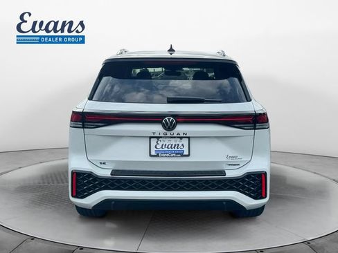 New 2026 Volkswagen Tiguan SE R-Line AWD/4WD image 5