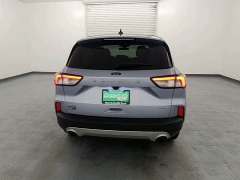 Used 2022 Ford Escape SEL image 7