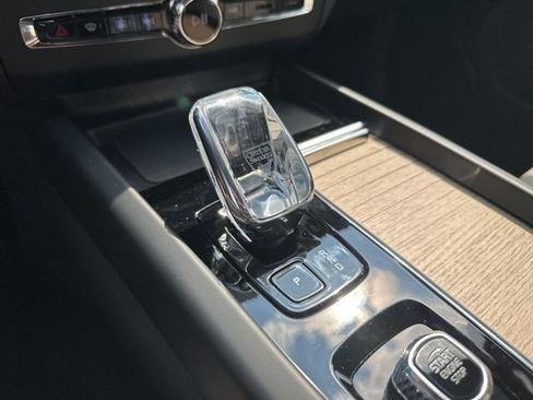New 2026 Volvo XC60 B5 Plus w/ Protection Package Premier image 14