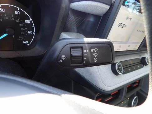 Used 2022 Ford Maverick XLT FWD image 18