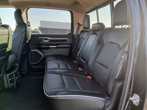 Used 2020 RAM 1500 Laramie image 17