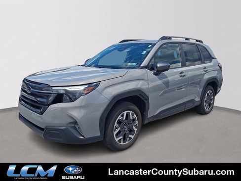 Used 2026 Subaru Forester Premium AWD/4WD image 1
