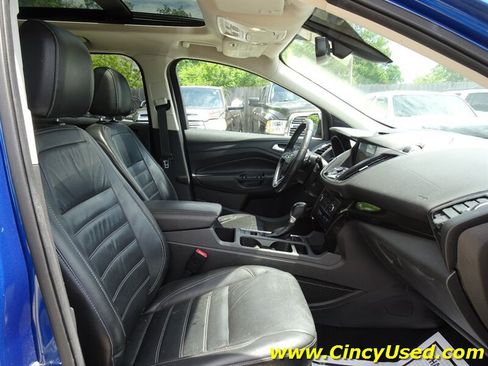 Used 2017 Ford Escape Titanium AWD/4WD image 17