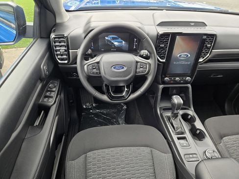 New 2025 Ford Ranger XLT w/ FX4 Off-Road Package image 7