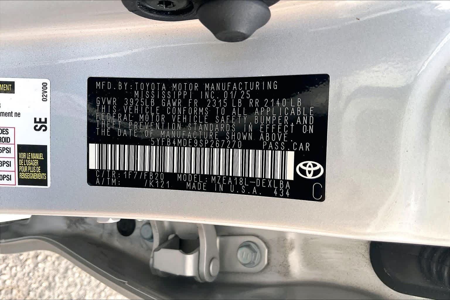 Used 2025 Toyota Corolla LE FWD image 34