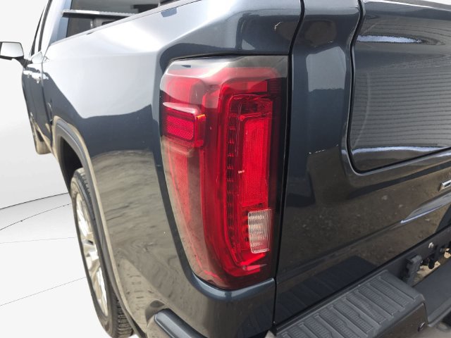 Used 2020 GMC Sierra 1500 Denali w/ Denali Ultimate Package AWD/4WD image 35