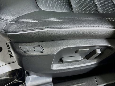 New 2025 MAZDA CX-5 AWD 2.5 S w/ Preferred Package image 15