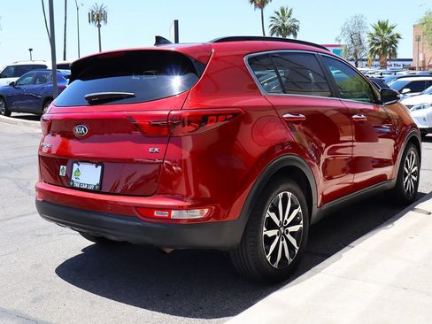 Used 2019 Kia Sportage EX w/ EX Technology Package FWD image 13