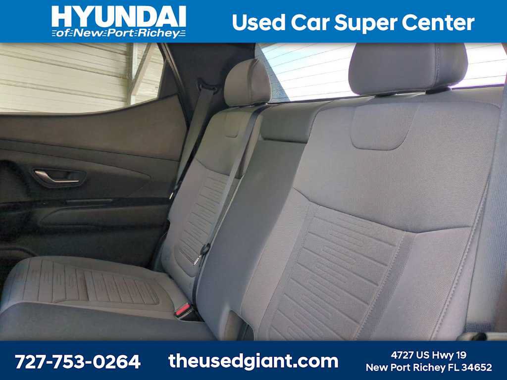 Certified 2024 Hyundai Santa Cruz SE FWD image 14