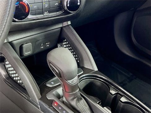 Used 2024 Chevrolet TrailBlazer LS image 16