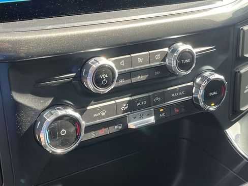 Used 2022 Ford F150 XLT w/ Equipment Group 302A High AWD/4WD image 31