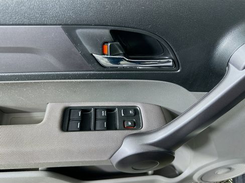 Used 2009 Honda CR-V LX image 15