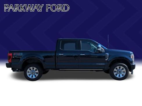 Used 2022 Ford F250 Platinum w/ FX4 Off-Road Package AWD/4WD image 6